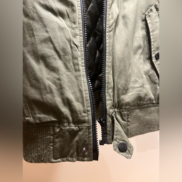 Native Youth mens bomber jacket light green with black accents - Picture 5 of 6